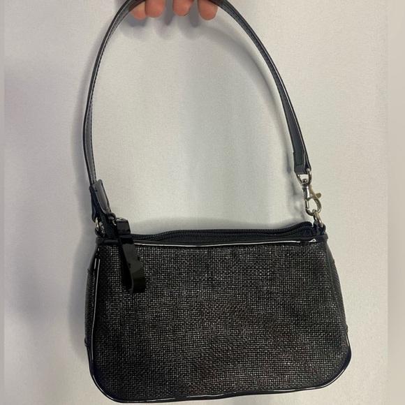 Chic Black Mini Shoulder Bag - Picture 1 of 8